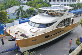 CEA Project Logistics - Heliotrope 65 Catamaran Transport and Launch 1