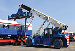 CEA Project Logistics Technical Lifting - CEA Reach Stacker