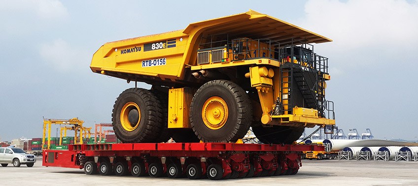 Komatsu Truck in Storage at CEA Project Logistics Free Trade Zone